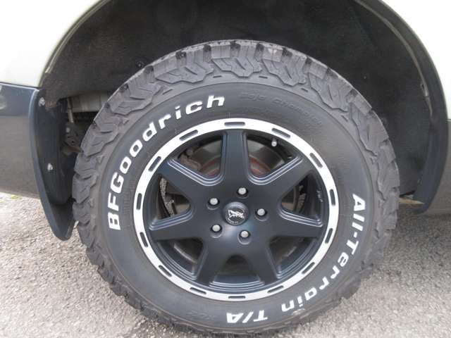 Mitsubishi DELICA D5 2007-09 183164-9