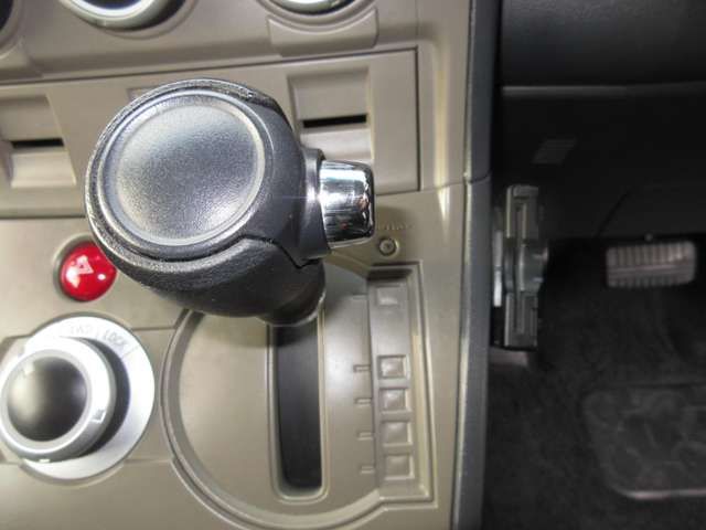 Mitsubishi DELICA D5 2007-09 183164-18