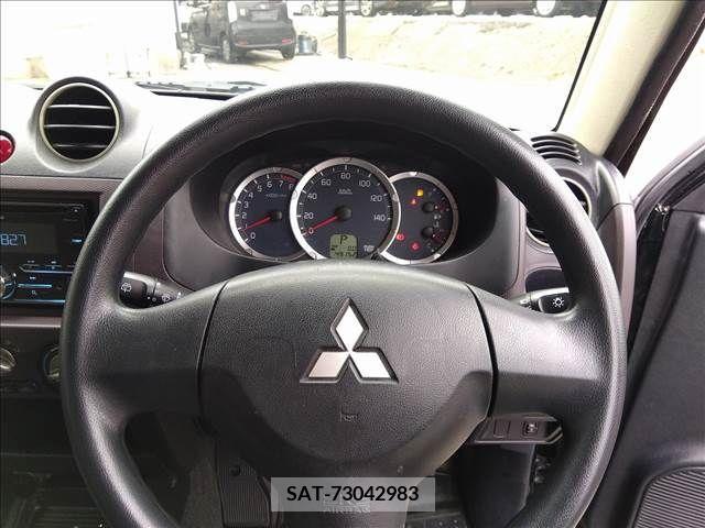 Mitsubishi PAJERO MINI 2011-01 241029-3