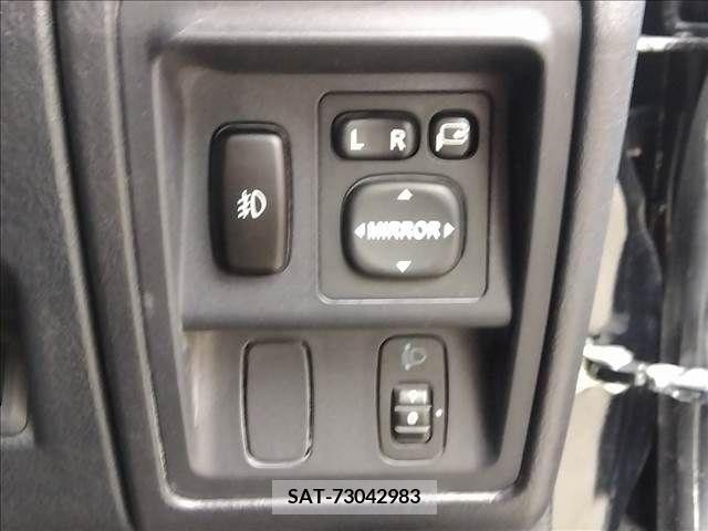 Mitsubishi PAJERO MINI 2011-01 241029-10