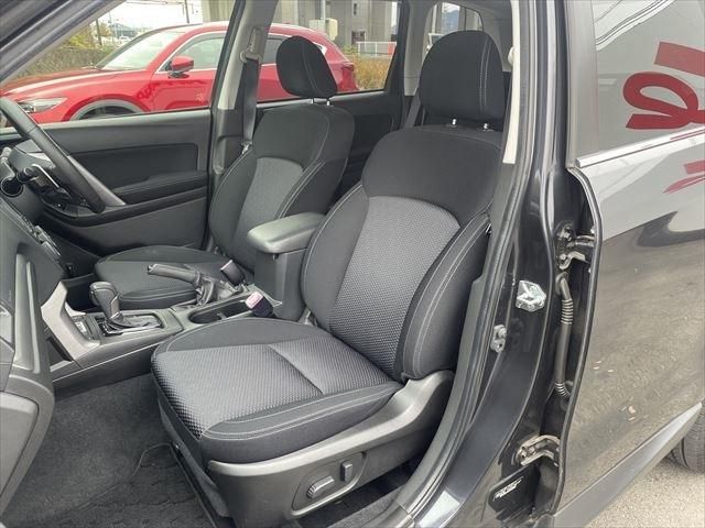 Subaru FORESTER 2012-12 181789-21