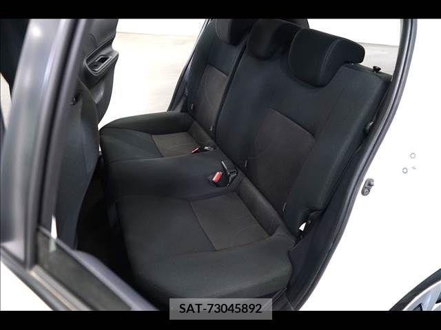 Toyota AQUA 2017-12 385687-17