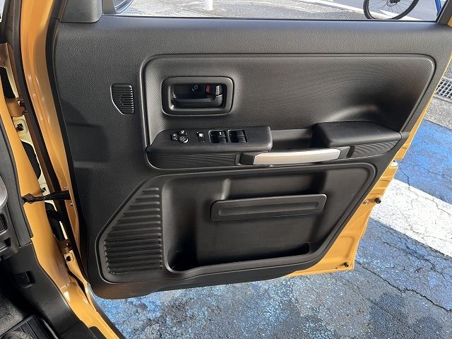 Suzuki SPACIA 2019-04 187218-15