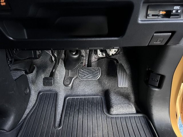 Suzuki SPACIA 2019-04 187218-16