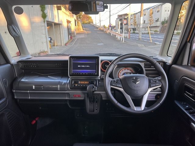 Suzuki SPACIA 2019-04 187218-1