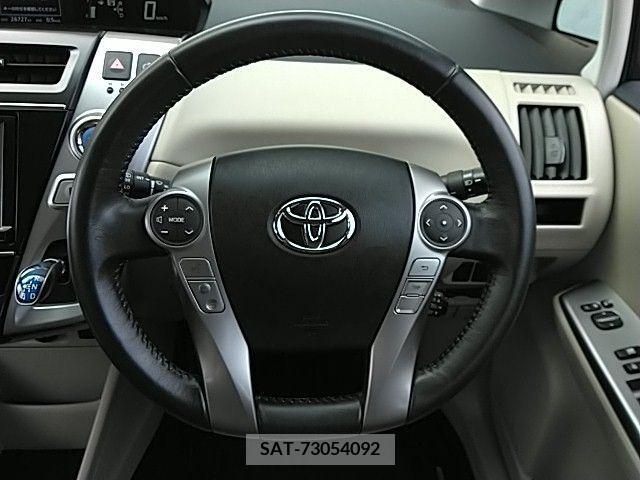 Toyota PRIUS ALPHA 2016-01 282475-7