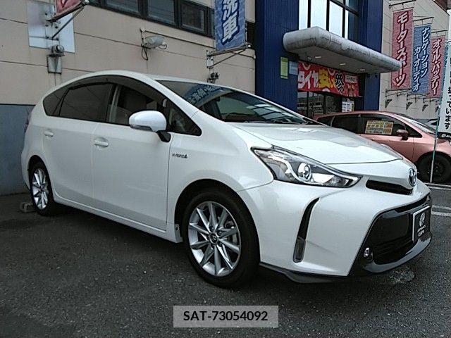 Toyota PRIUS ALPHA 2016-01 282475-6