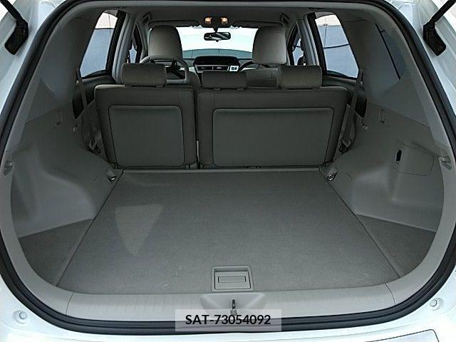 Toyota PRIUS ALPHA 2016-01 282475-13