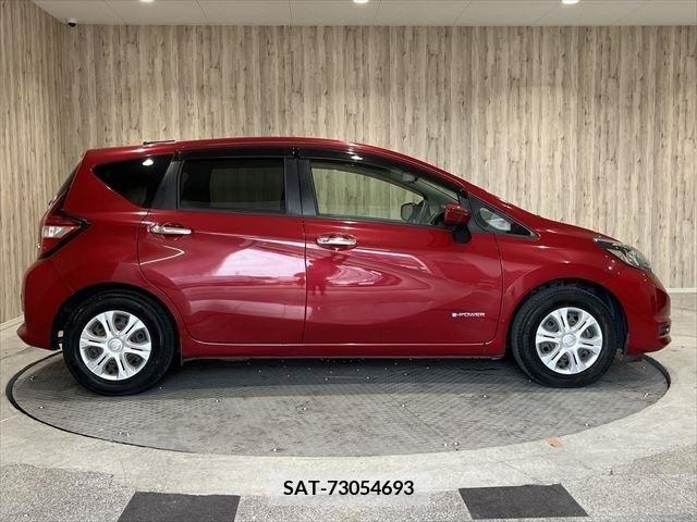 Nissan NOTE 2017-06 305374-3