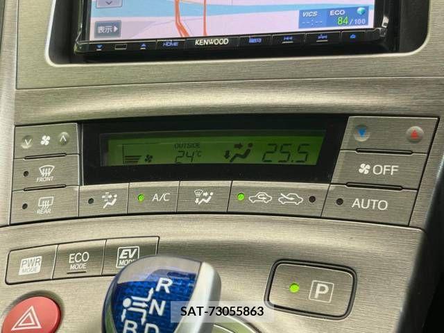 Toyota PRIUS 2015-06 322058-7