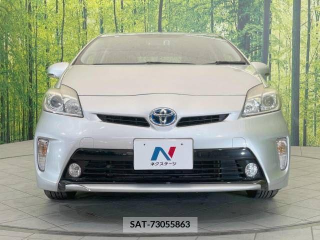 Toyota PRIUS 2015-06 322058-14