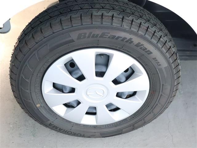 Mazda SCRUM VAN 2022-10 183818-4