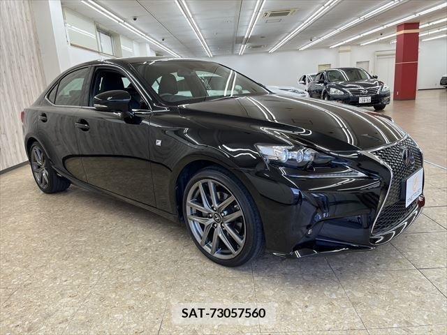 Lexus IS 2013-07 216257-2