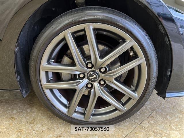 Lexus IS 2013-07 216257-14