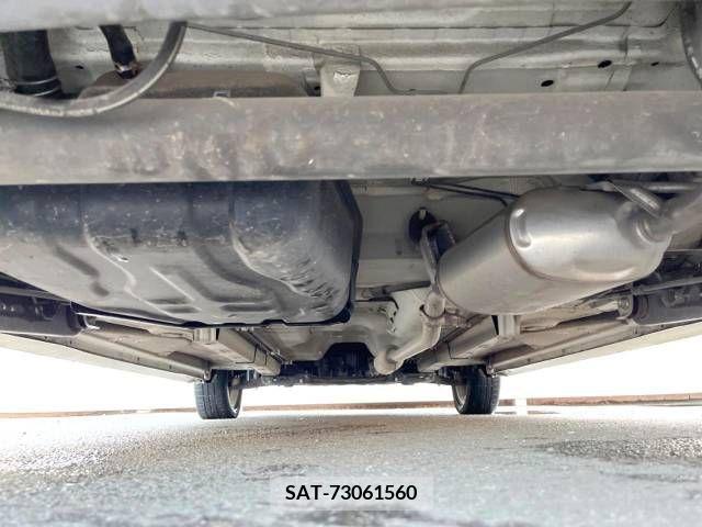 Nissan ROOX 2012-03 324229-19