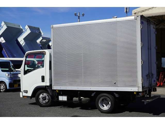Isuzu ELF TRUCK 2015-08 17478-6