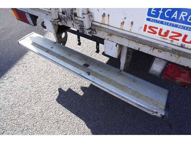 Isuzu ELF TRUCK 2015-08 17478-19