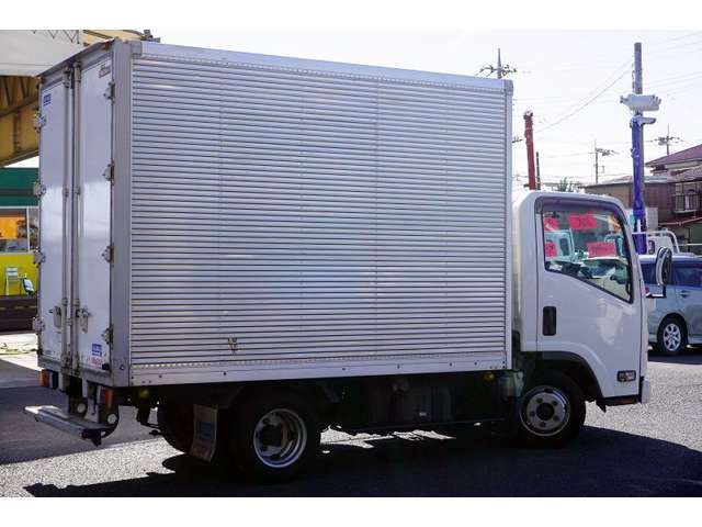 Isuzu ELF TRUCK 2015-08 17478-7