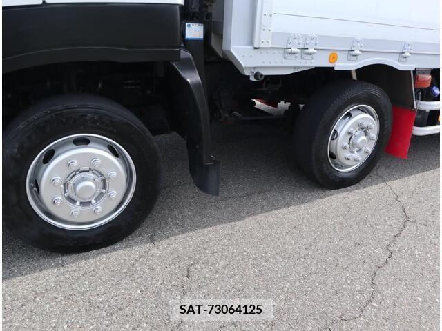 Isuzu GIGA 2014-12 341176-23