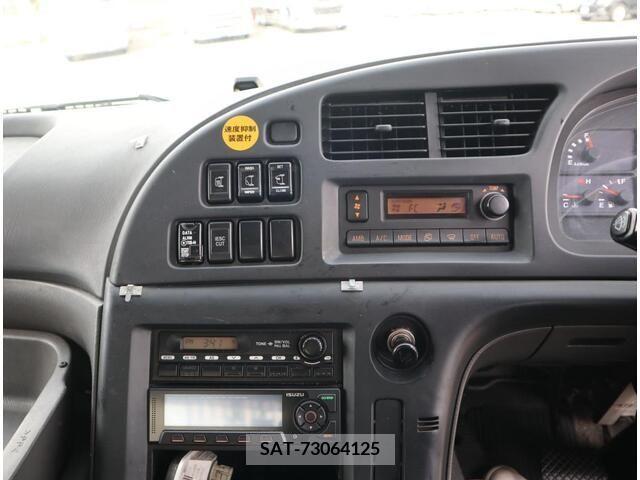 Isuzu GIGA 2014-12 341176-29