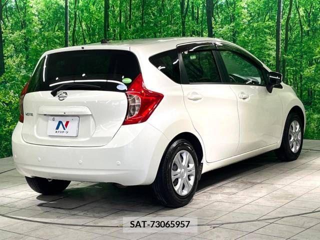 Nissan NOTE 2015-10 280087-17