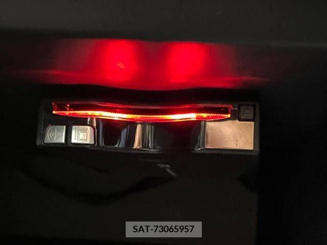 Nissan NOTE 2015-10 280087-7