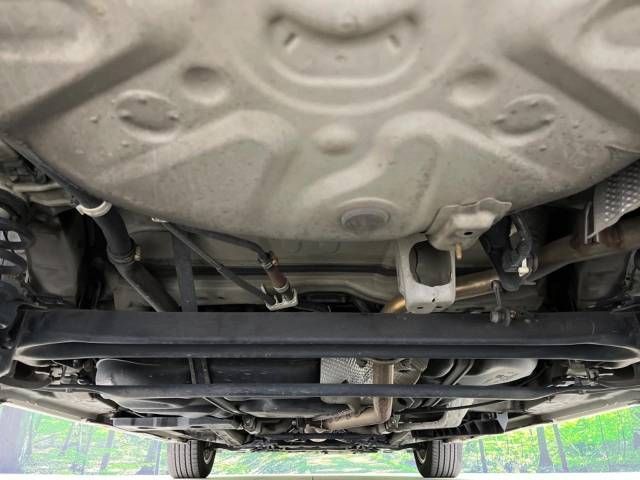 Toyota PRIUS ALPHA 2015-02 16793-18