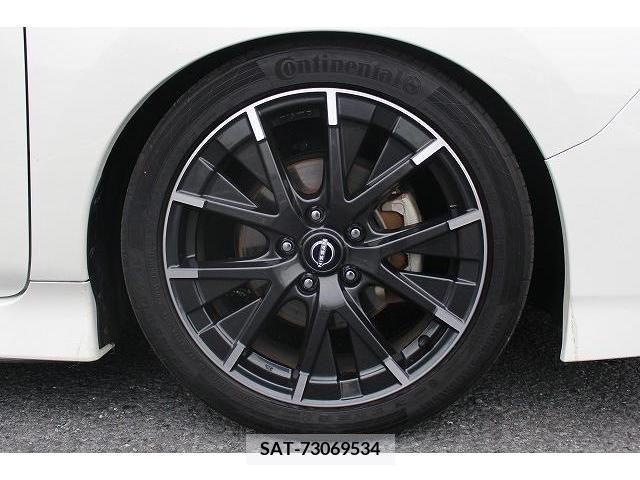 Nissan LEAF 2018-08 324792-12