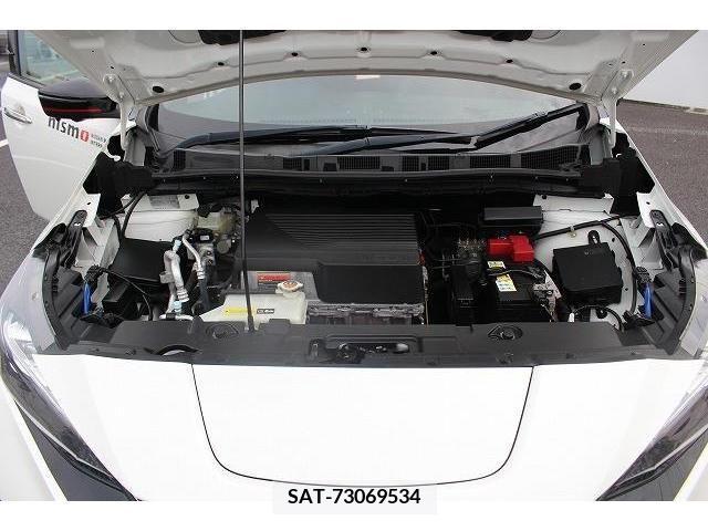 Nissan LEAF 2018-08 324792-18