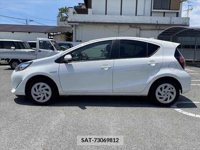 Toyota AQUA 2019-06 314104-10
