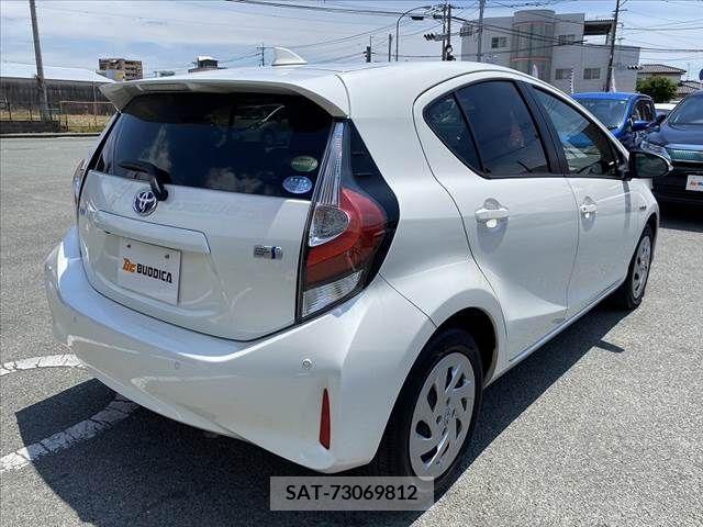 Toyota AQUA 2019-06 314104-12