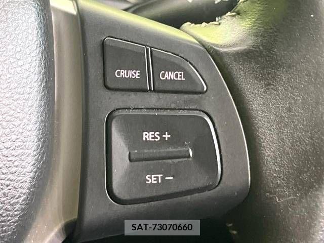 Suzuki SWIFT 2013-10 320933-3