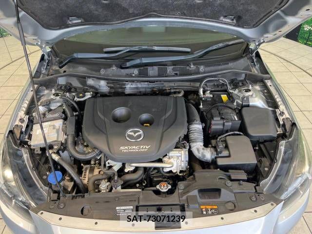 Mazda DEMIO 2017-06 301956-18