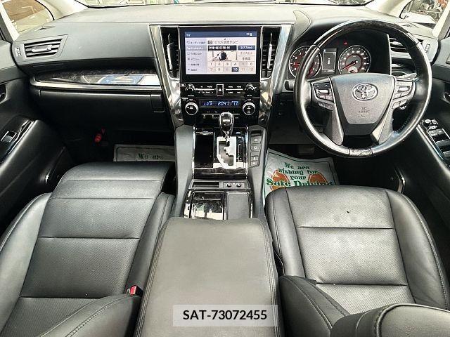 Toyota ALPHARD 2021-06 259076-1