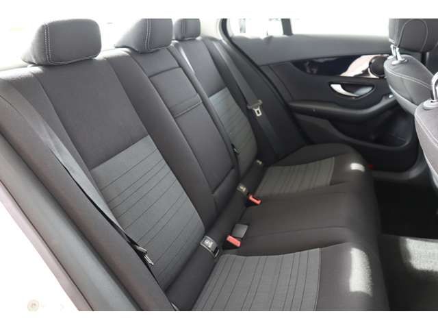 Mercedes Benz C-CLASS 2014-12 5600-26