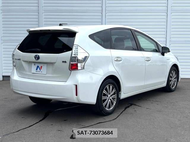 Toyota PRIUS ALPHA 2014-06 329267-15