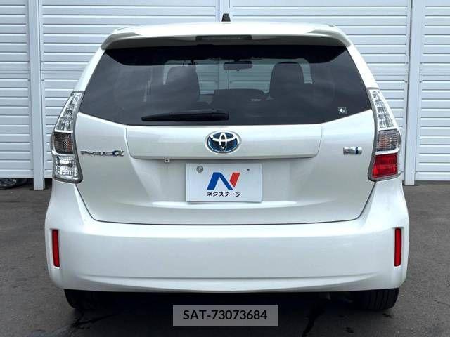 Toyota PRIUS ALPHA 2014-06 329267-13