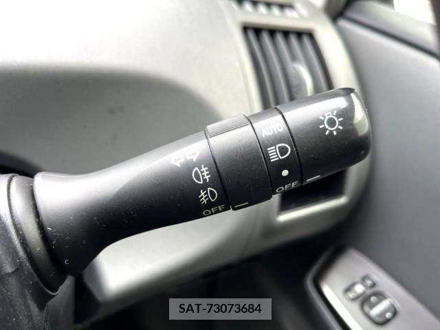 Toyota PRIUS ALPHA 2014-06 329267-6