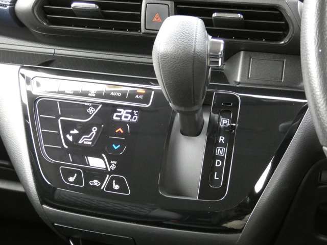 Mitsubishi EK X 2020-03 180875-11