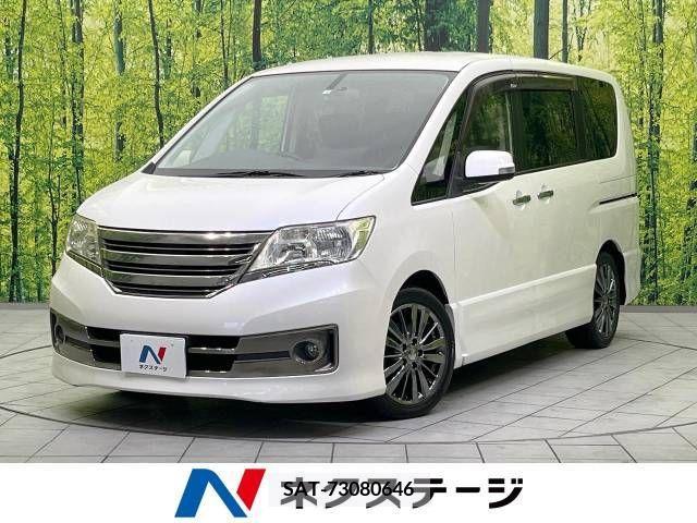 Nissan SERENA 2012-03 381181-0
