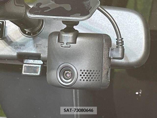 Nissan SERENA 2012-03 381181-6