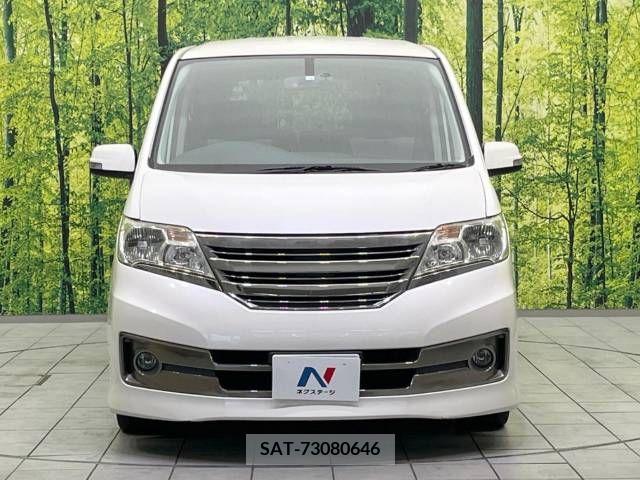 Nissan SERENA 2012-03 381181-14