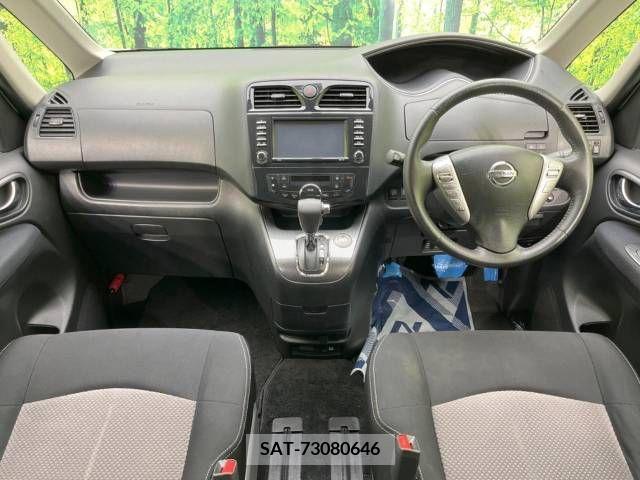 Nissan SERENA 2012-03 381181-1