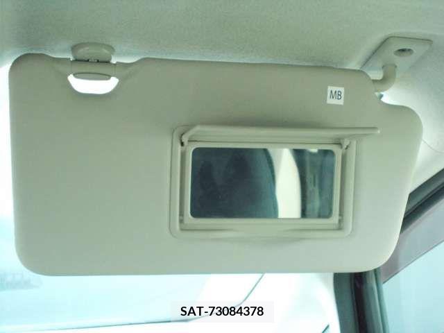 Nissan NOTE 2017-09 305396-16