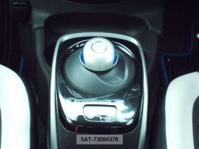 Nissan NOTE 2017-09 305396-7