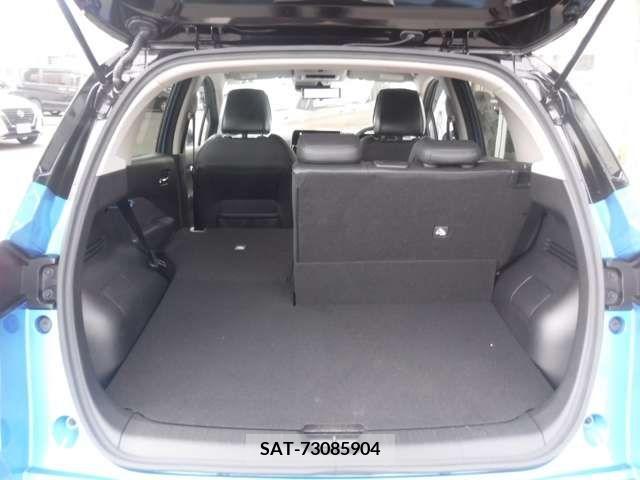 Nissan AURA 2023-12 261836-13