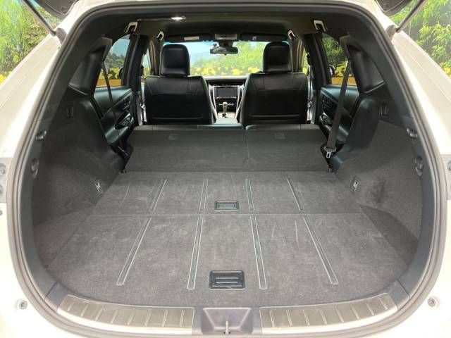 Toyota HARRIER 2018-12 185842-10