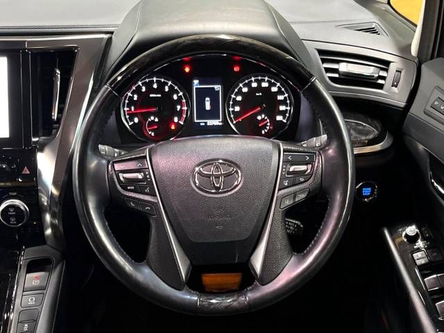 Toyota ALPHARD 2021-10 187850-11