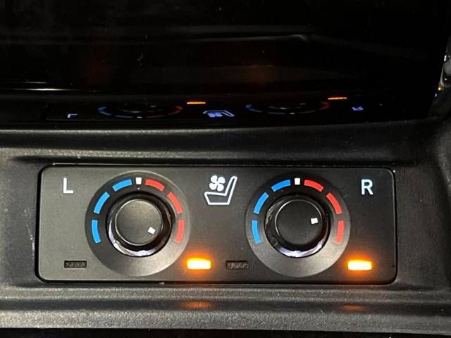 Toyota ALPHARD 2021-10 187850-7
