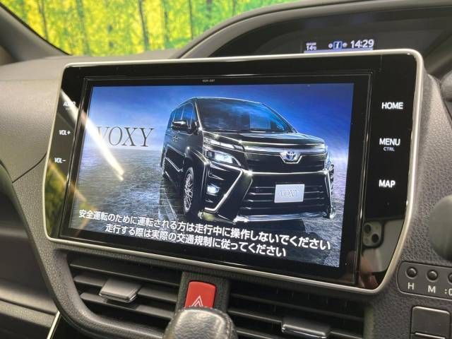 Toyota VOXY 2021-07 184770-3